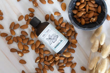 Lade das Bild in den Galerie-Viewer, Mandel-Öl, 100ml