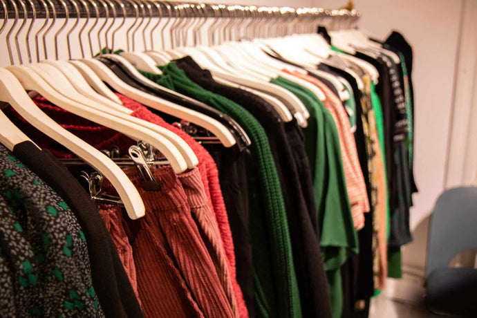Capsule Wardrobe: Weniger ist mehr im Kleiderschrank